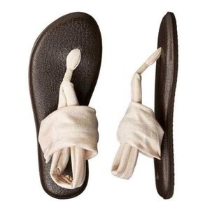 Sanuk sandals